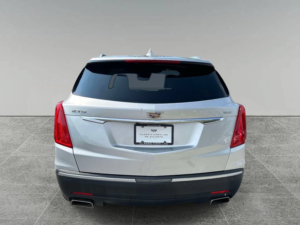 Used 2018 Cadillac XT5 Premium Luxury FWD image 4