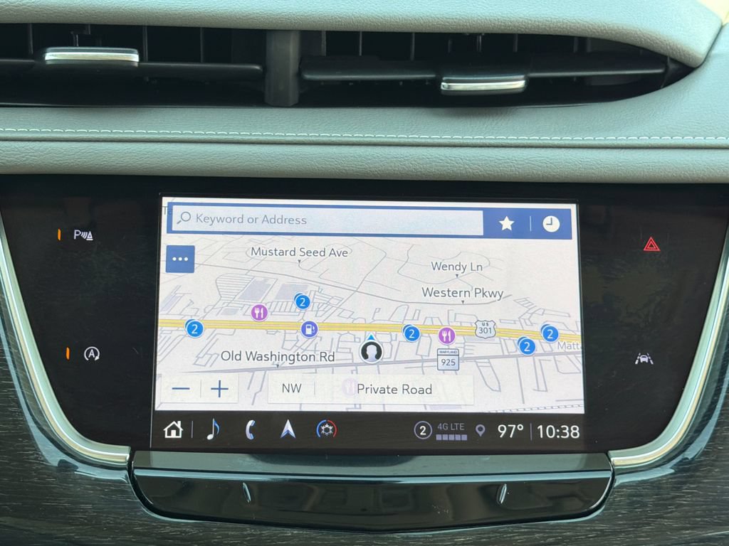 Used 2021 Cadillac XT6 Premium Luxury AWD/4WD image 11