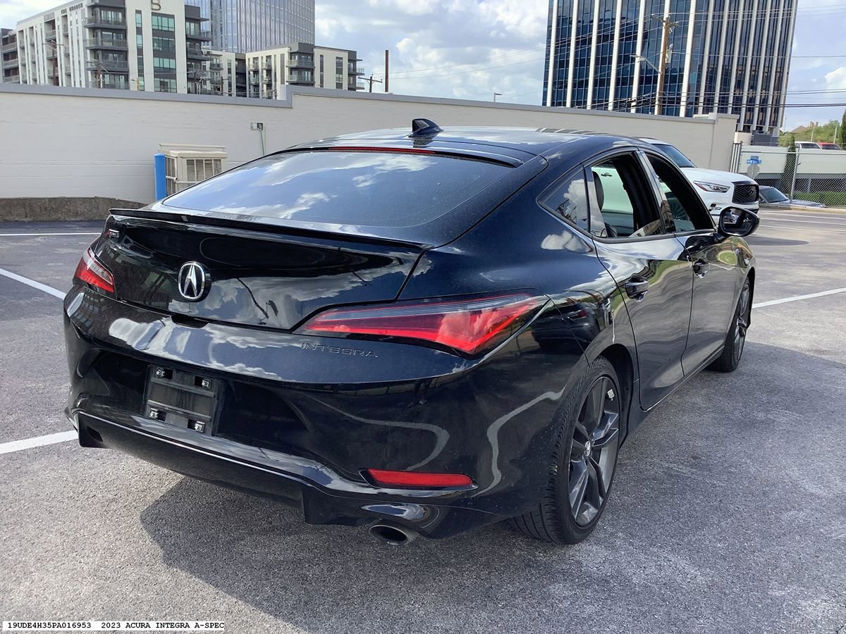 Used 2023 Acura Integra A-Spec image 5