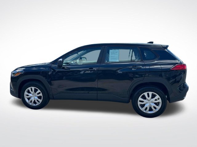 Used 2024 Toyota Corolla Cross L FWD image 6
