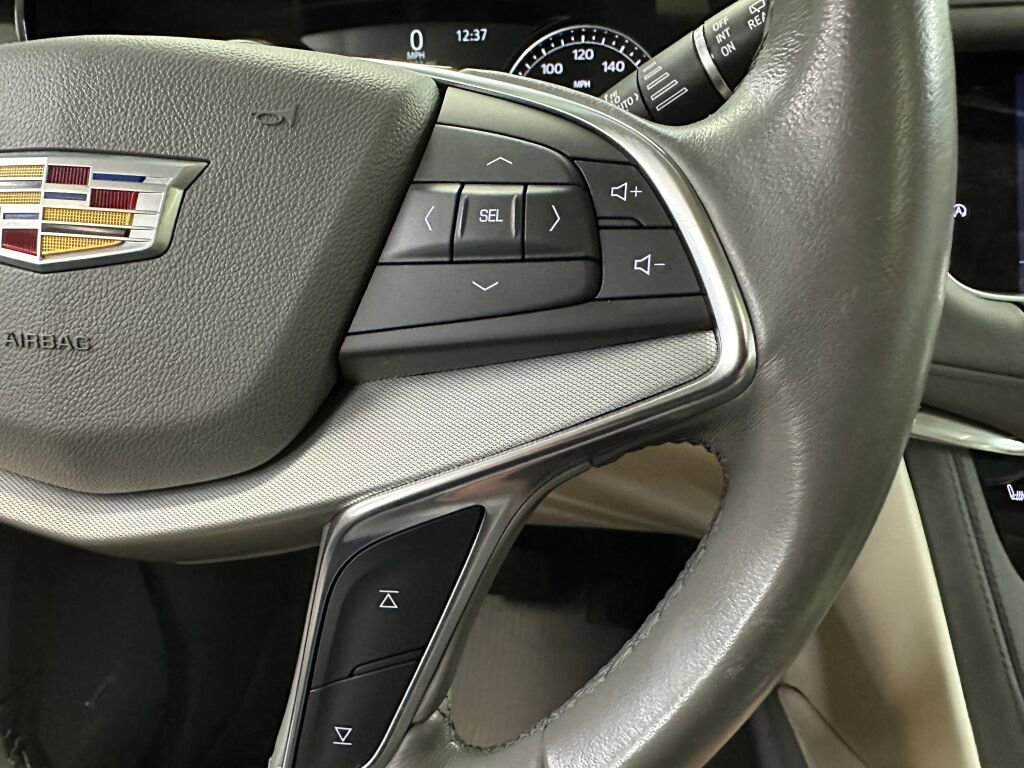 Certified 2021 Cadillac XT5 Premium Luxury image 16