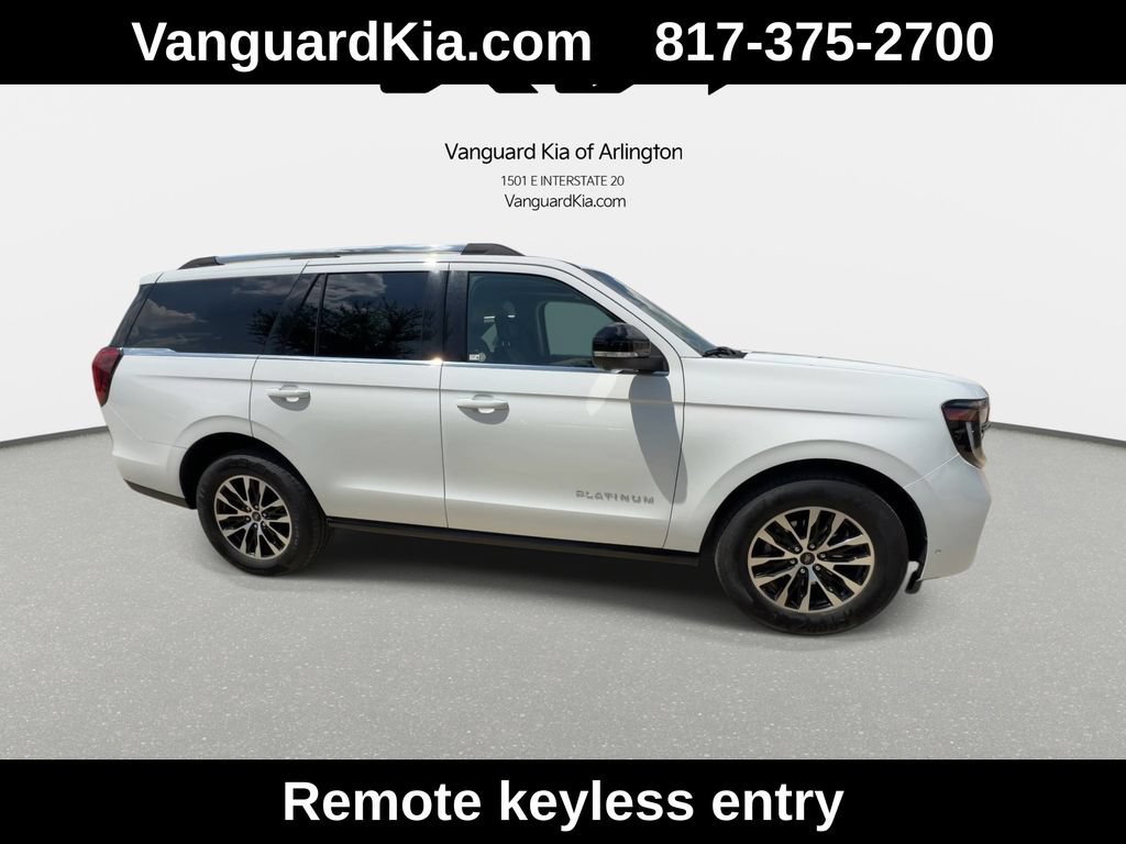 Used 2025 Ford Expedition Platinum AWD/4WD image 10