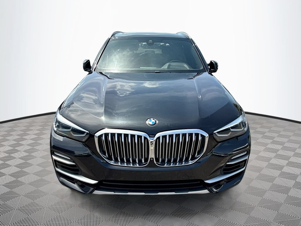 Used 2019 BMW X5 xDrive40i w/ Convenience Package AWD/4WD image 2