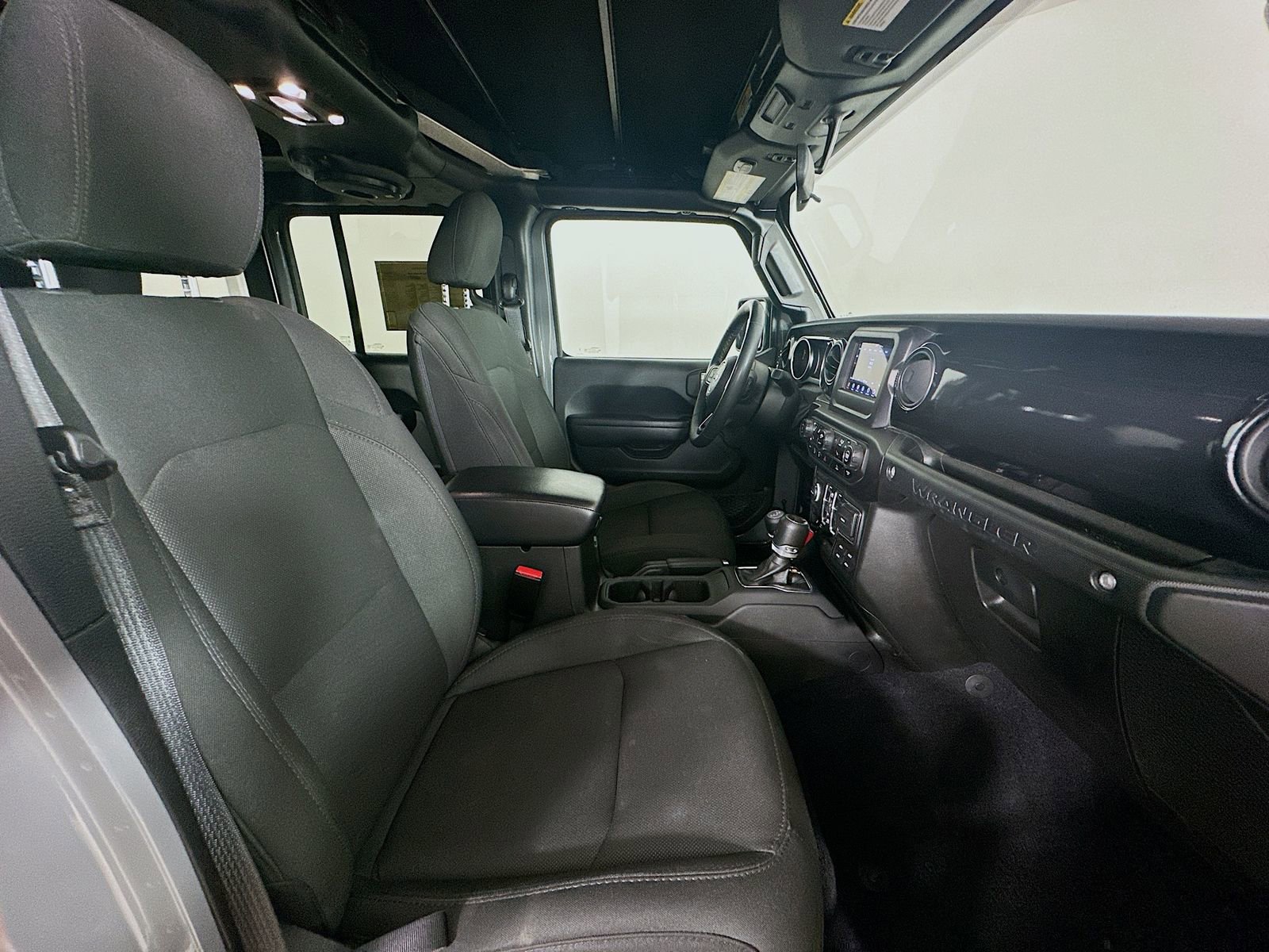 Used 2023 Jeep Wrangler Unlimited Sport AWD/4WD image 46