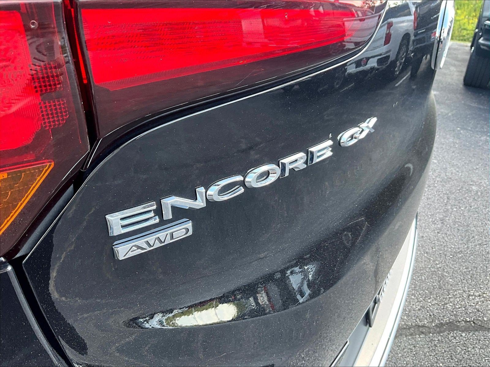 Used 2022 Buick Encore GX Essence w/ Experience Buick Package AWD/4WD image 24