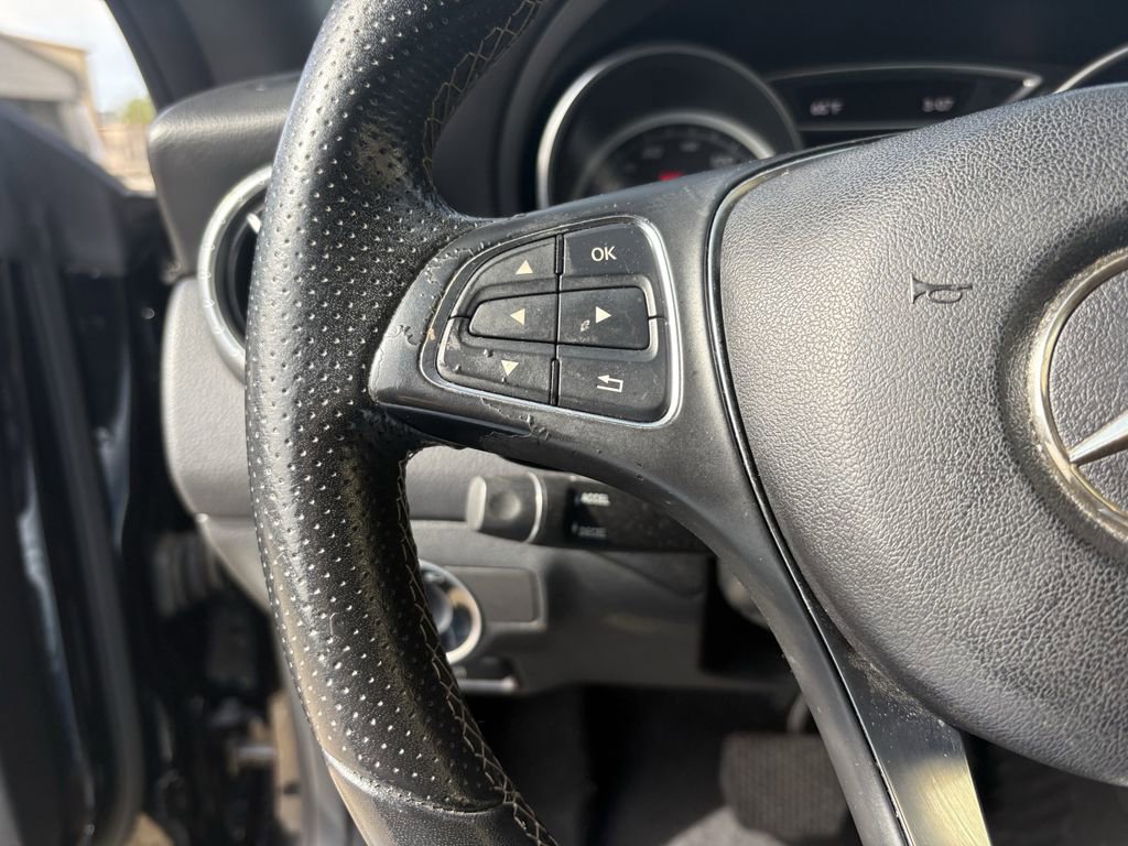 Used 2018 Mercedes-Benz CLA 250 image 16