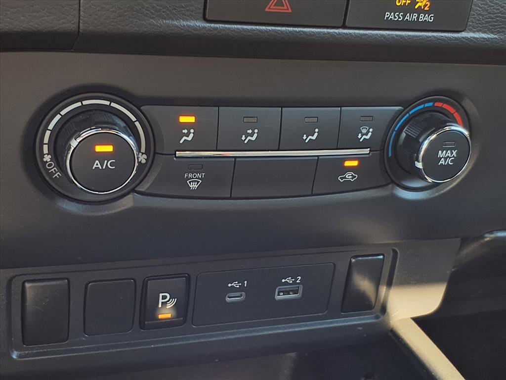 Used 2023 Nissan Frontier SV w/ Midnight Edition Package image 22