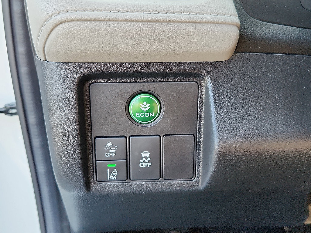 Used 2019 Honda HR-V EX image 23