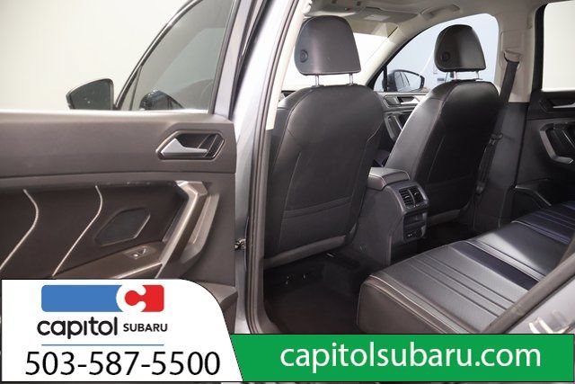 Used 2022 Volkswagen Tiguan SE AWD/4WD image 32