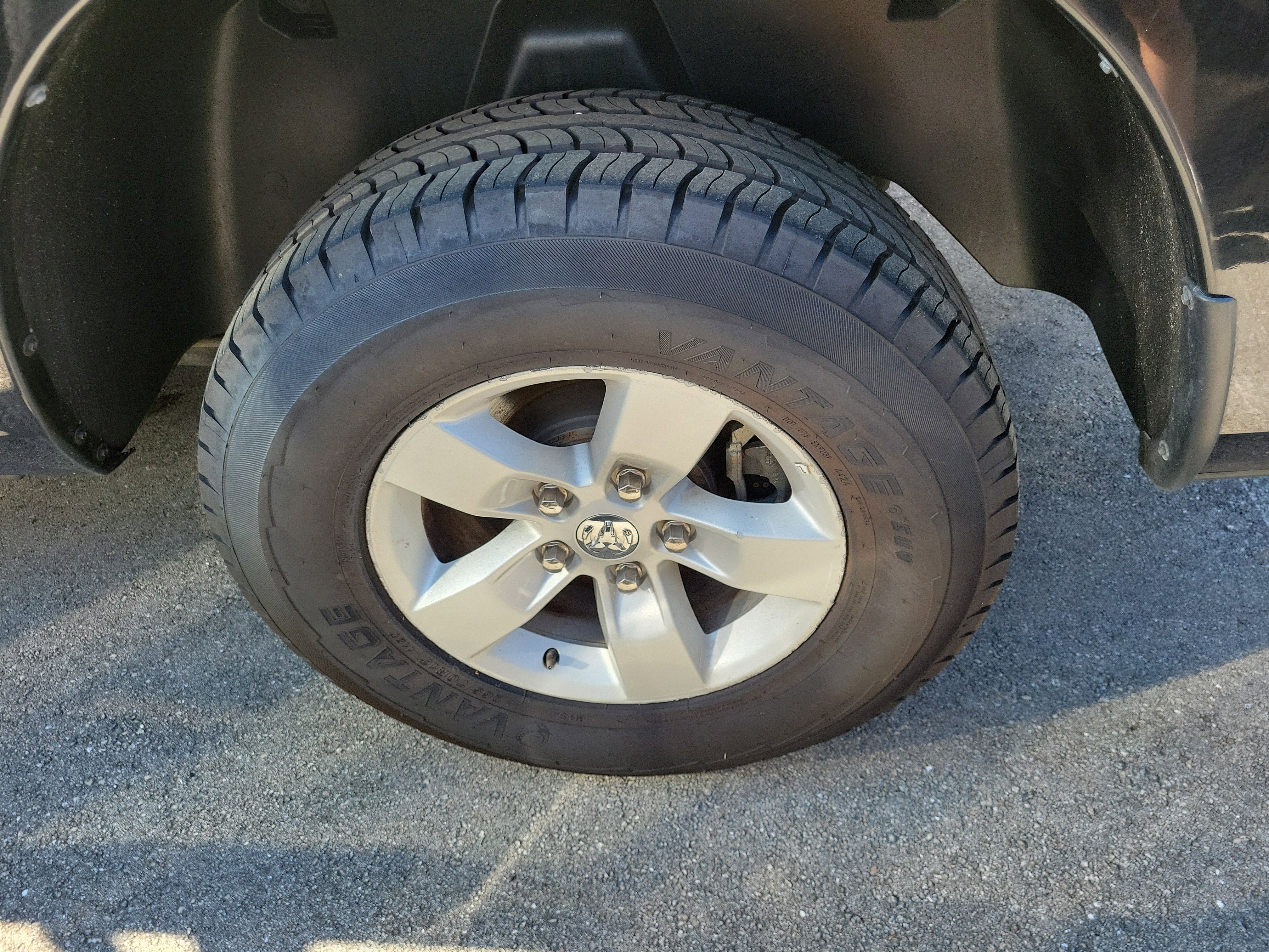 Used 2023 RAM 1500 Classic SLT w/ Trailer & Traction Group image 8