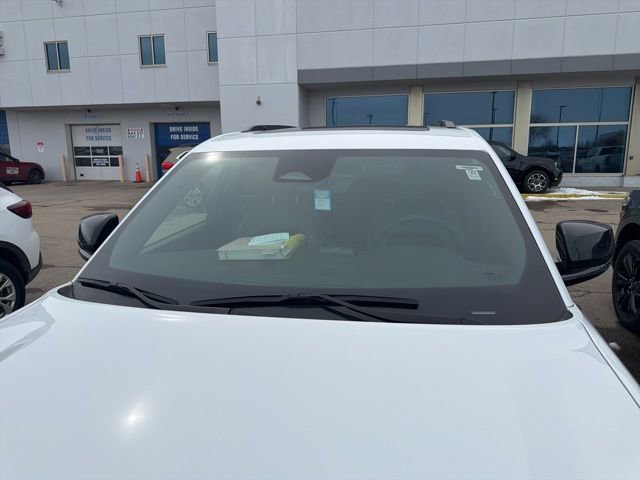 Used 2023 Jeep Grand Cherokee L Altitude image 3