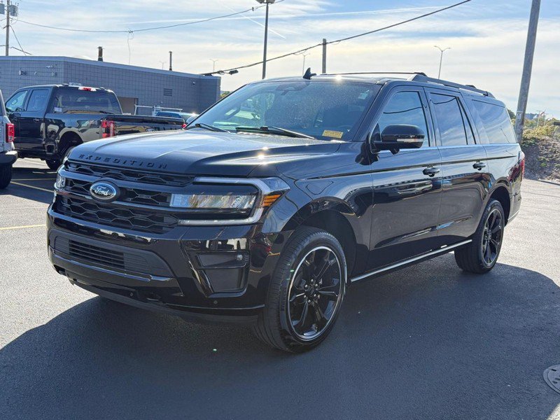 Certified 2024 Ford Expedition Max Limited AWD/4WD image 12
