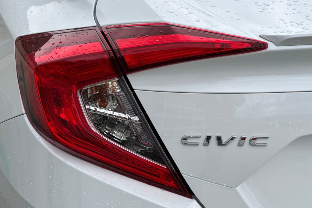 Certified 2019 Honda Civic EX image 33