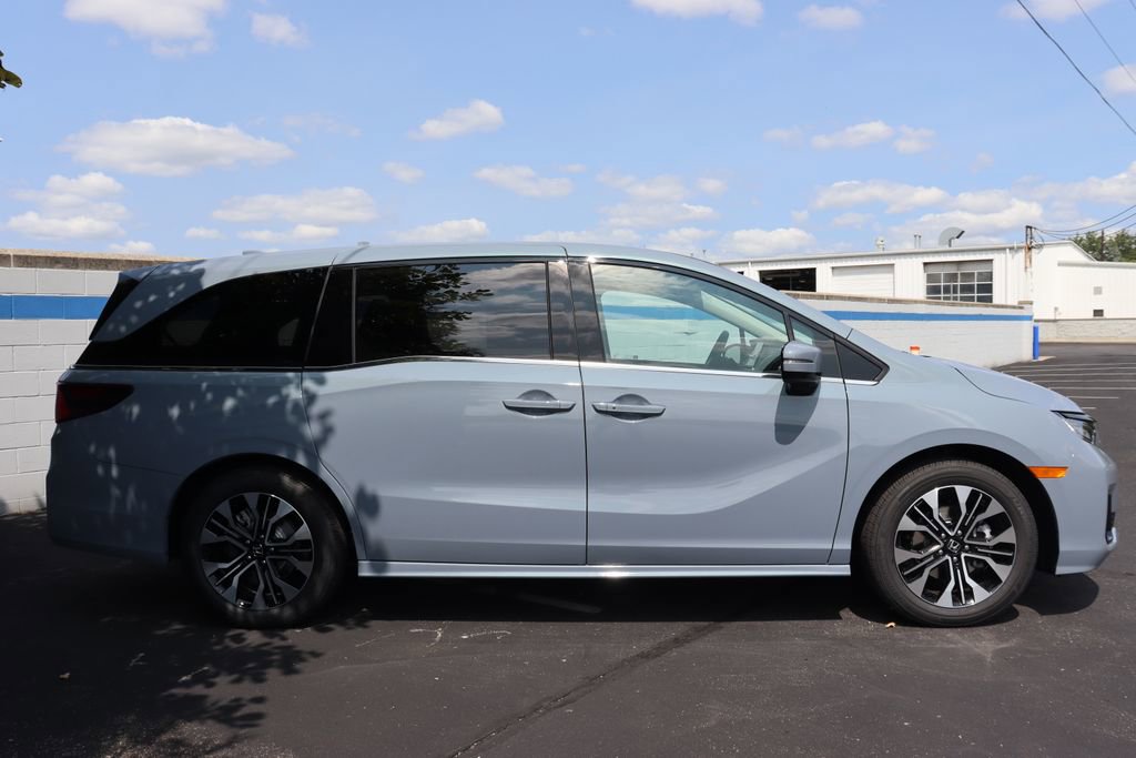 Certified 2026 Honda Odyssey Elite image 6