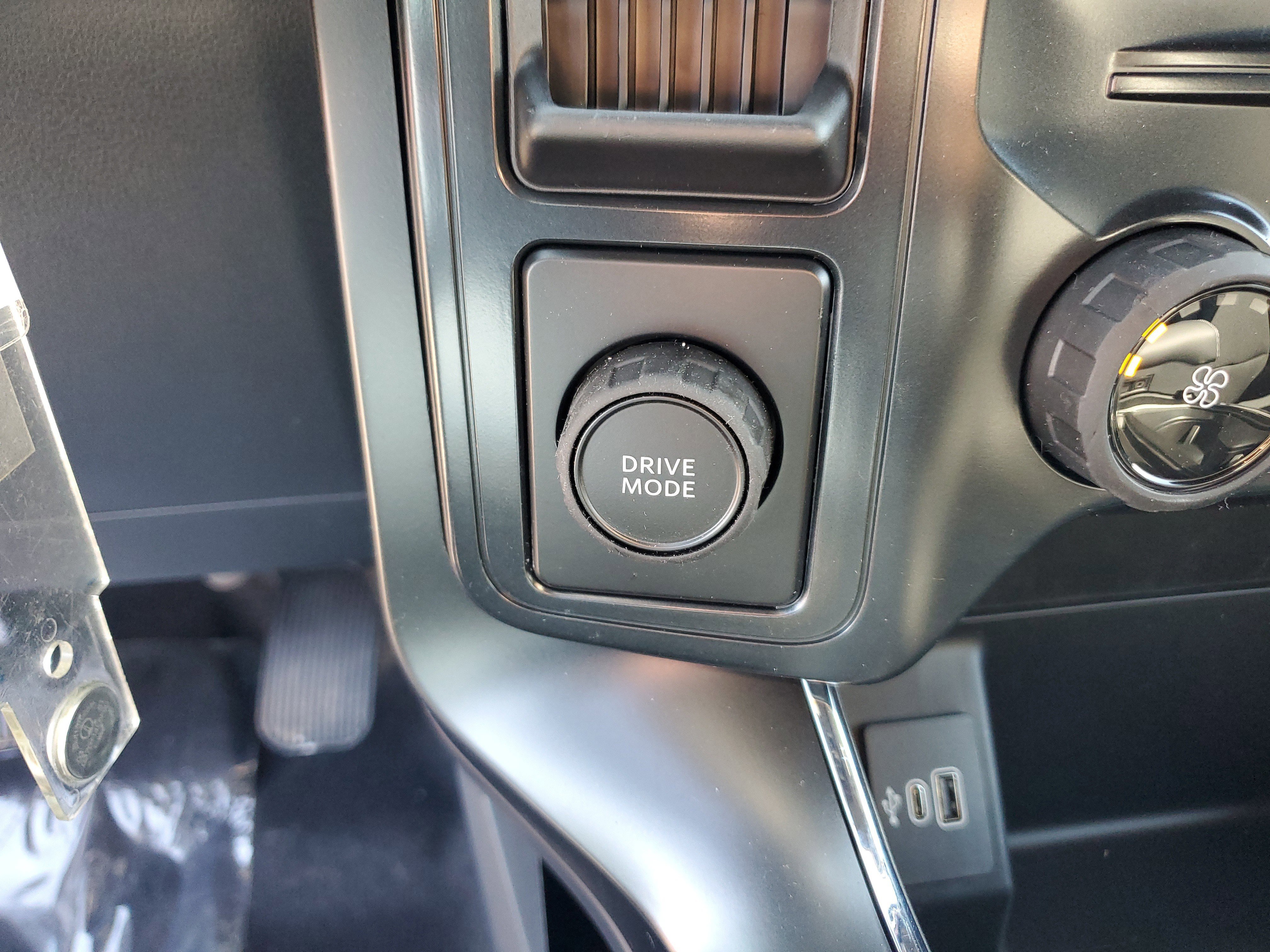 New 2026 Ford F150 STX w/ Equipment Group 200A RWD image 17