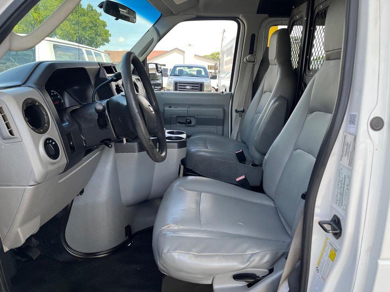 Used 2012 Ford E-150 and Econoline 150 w/ Commercial Cargo Van Pkg RWD image 6