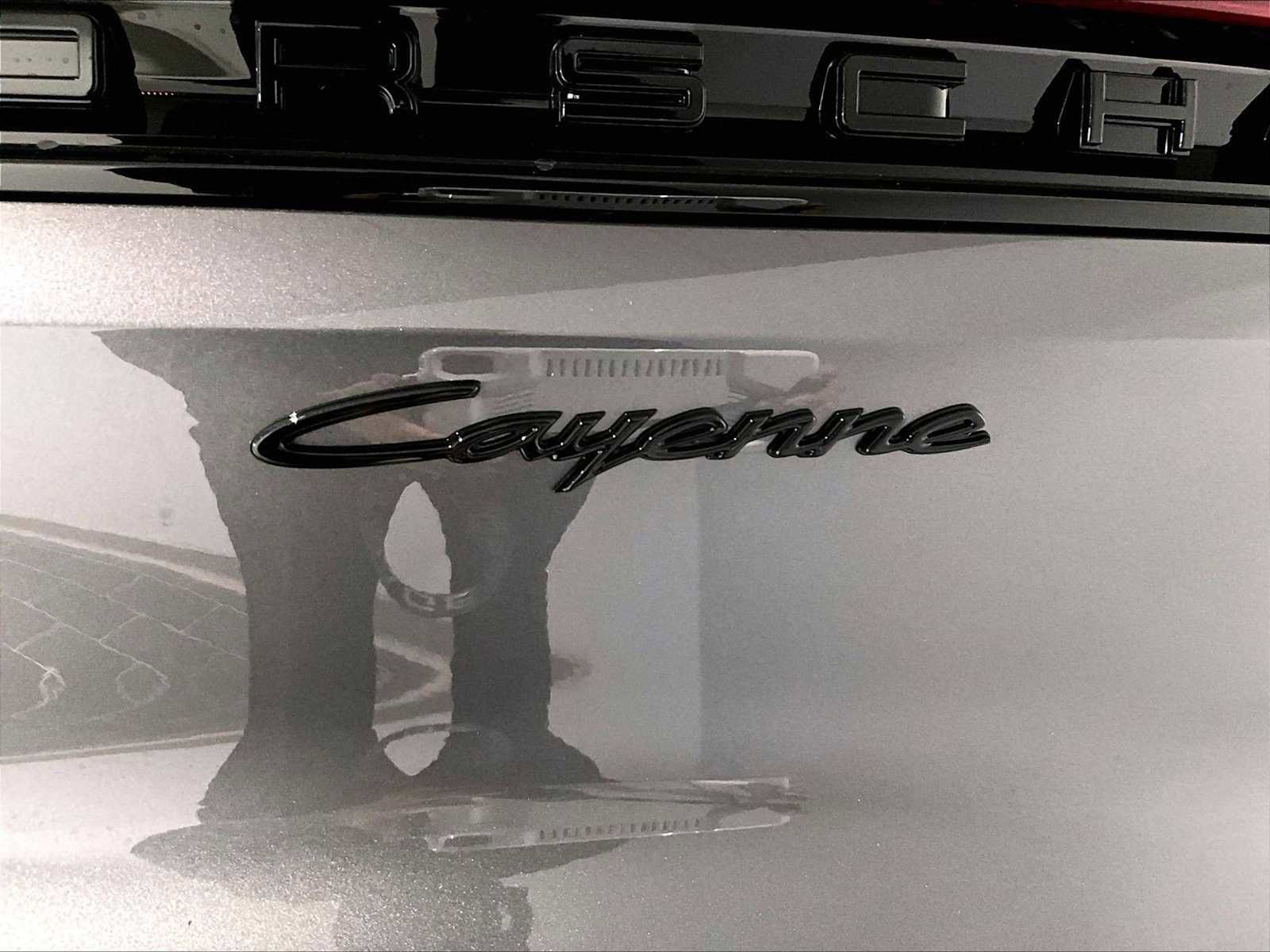 New 2026 Porsche Cayenne E-Hybrid image 32