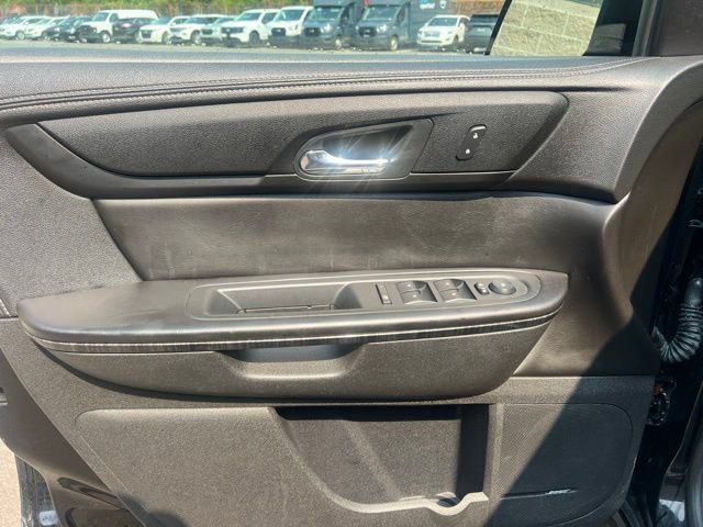 Used 2016 GMC Acadia SLT FWD image 21