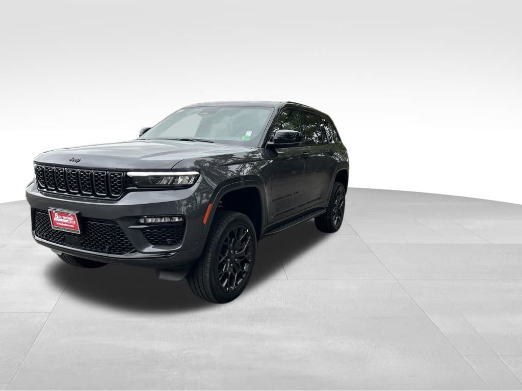 New 2025 Jeep Grand Cherokee Summit w/ Adv Protech Group IV image 2