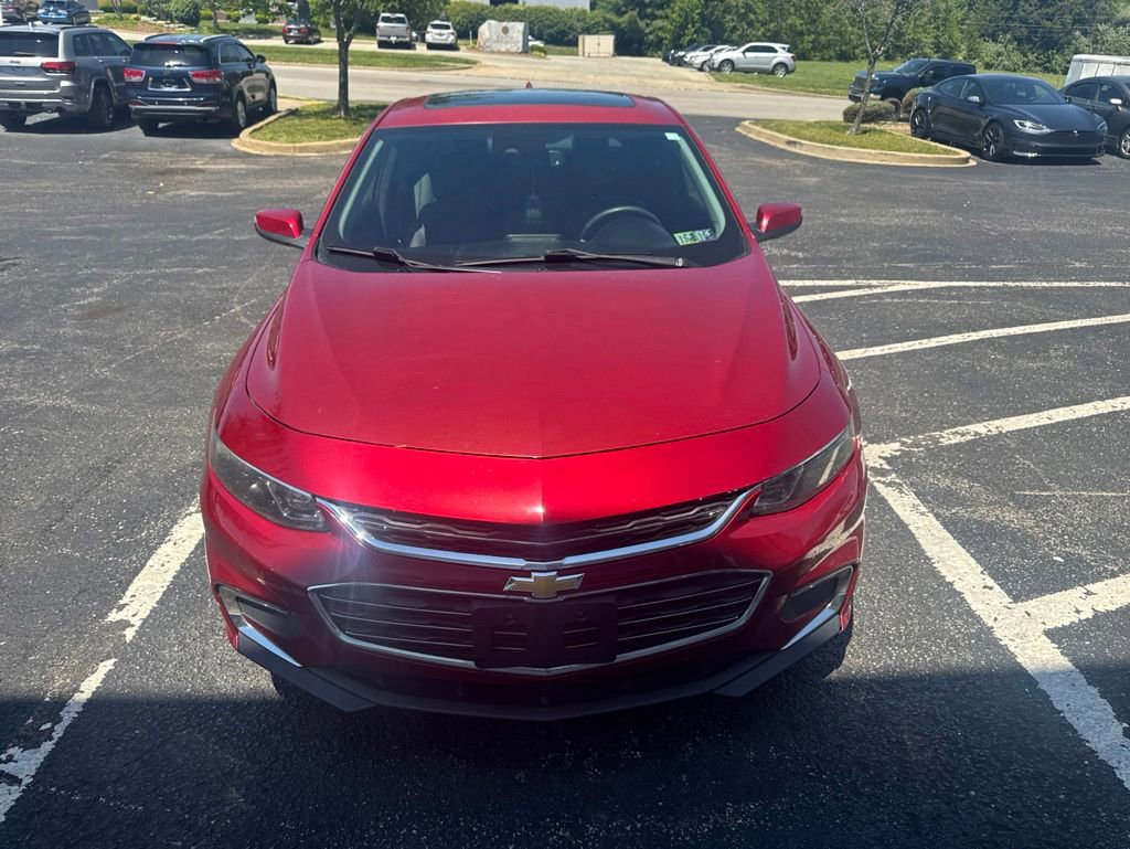 Used 2016 Chevrolet Malibu Premier w/ Driver Confidence Package FWD image 3