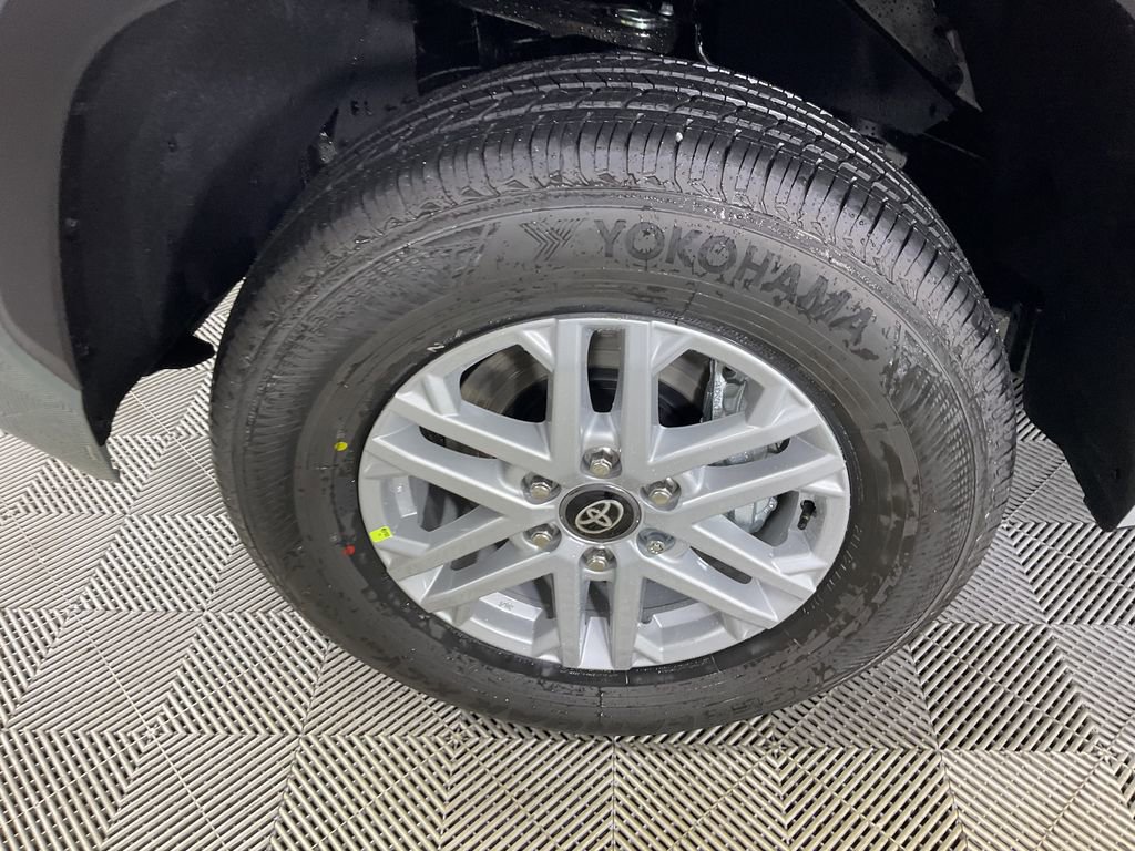 New 2026 Toyota Tundra SR5 image 4