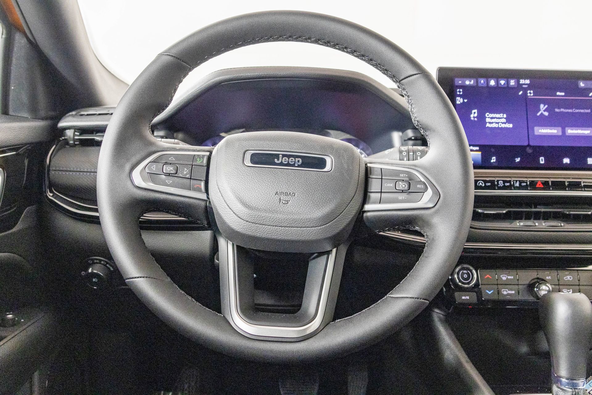 New 2026 Jeep Compass Latitude image 27