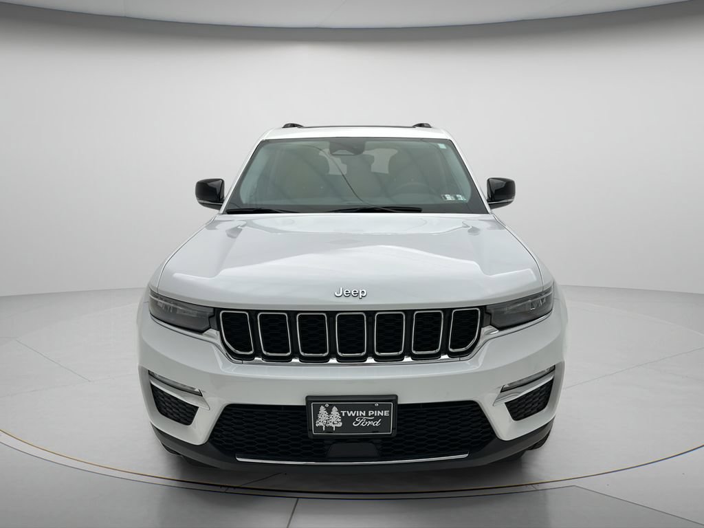 Used 2023 Jeep Grand Cherokee 4WD 4xe image 5