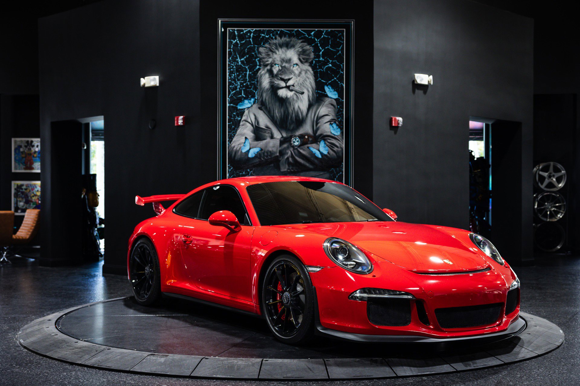 Used 2014 Porsche 911 GT3 image 8