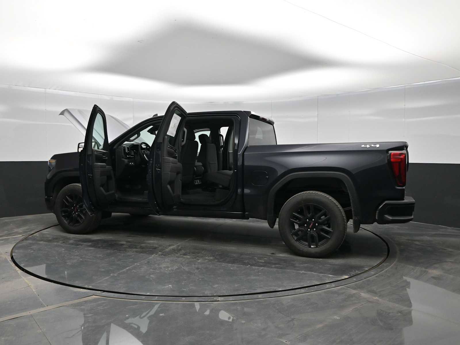 New 2026 GMC Sierra 1500 Elevation image 44