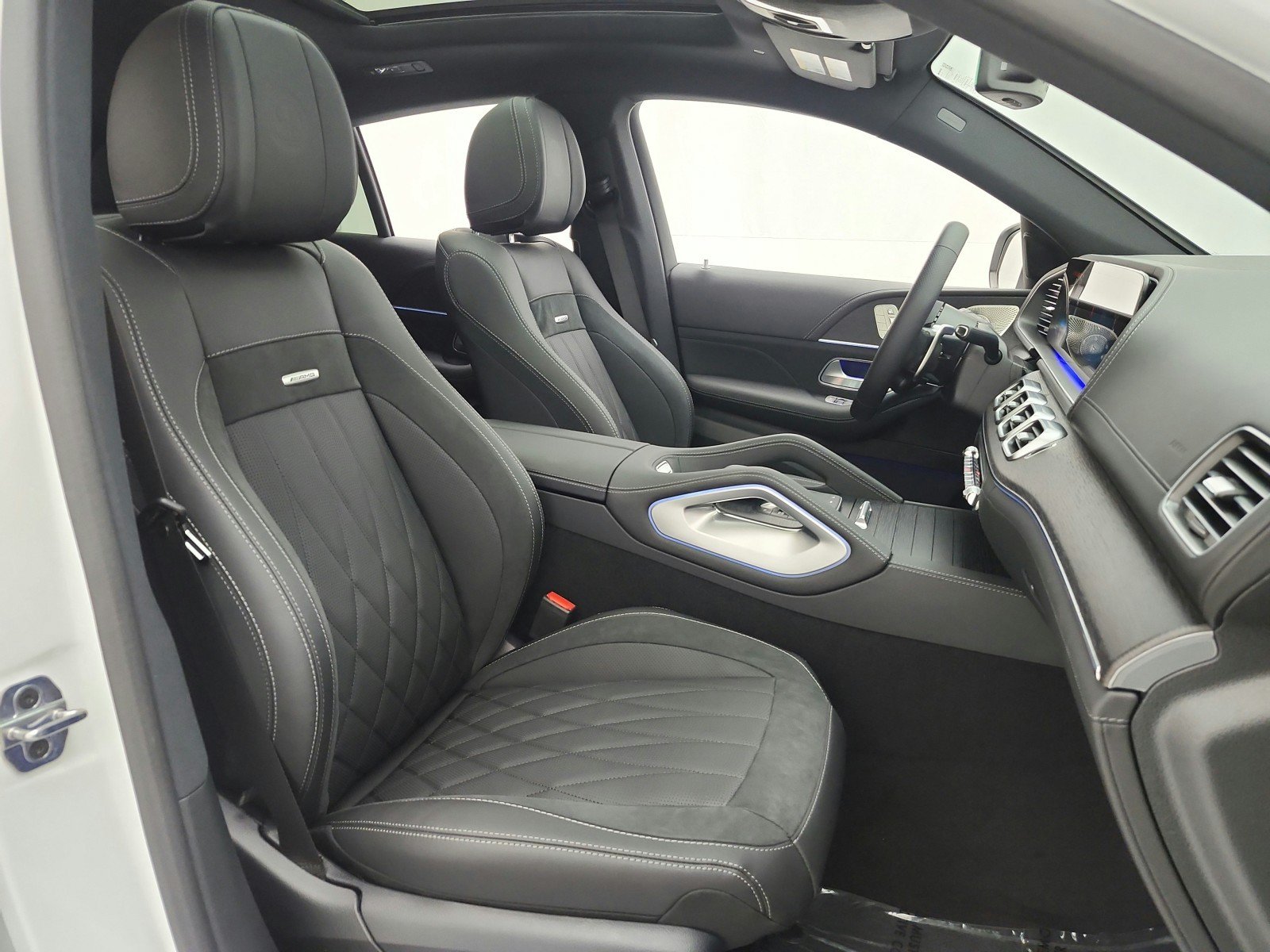 New 2026 Mercedes-Benz GLE 53 AMG 4MATIC Coupe image 15