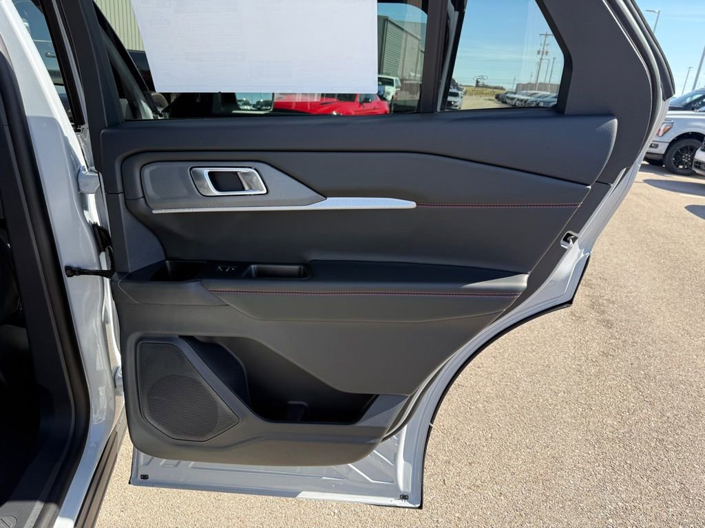 New 2026 Ford Explorer ST-Line image 22