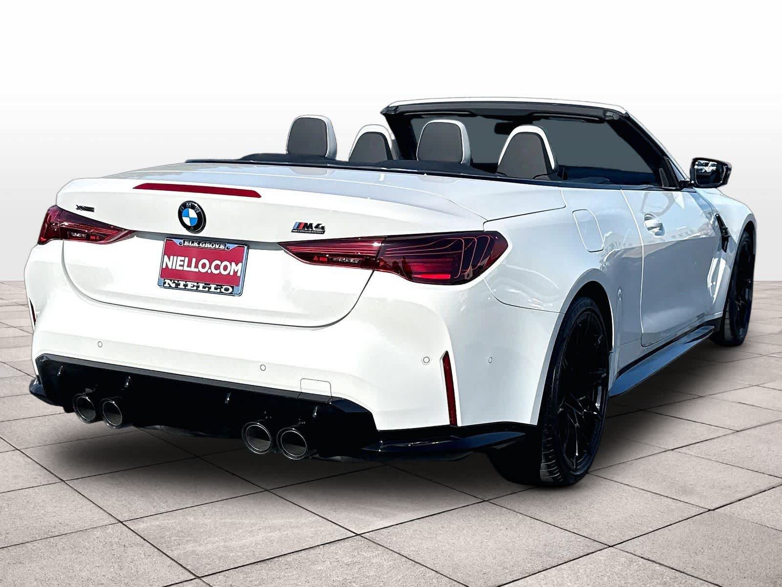 Used 2026 BMW M4 xDrive Competition AWD/4WD image 9