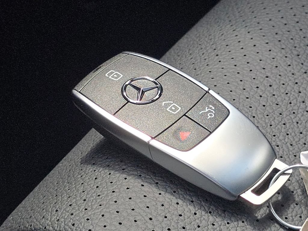 New 2026 Mercedes-Benz GLE 350 4MATIC image 40