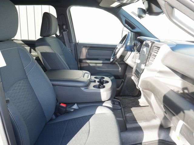 New 2026 RAM 5500 Tradesman AWD/4WD image 23