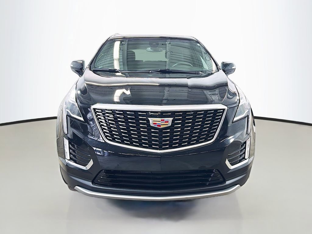 Used 2024 Cadillac XT5 Premium Luxury image 2