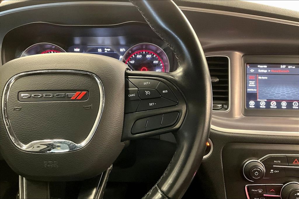 Used 2022 Dodge Charger SXT RWD image 19