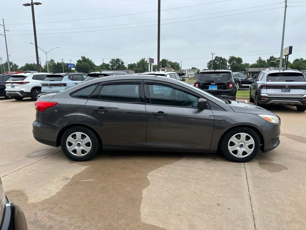 Used 2016 Ford Focus S FWD image 4
