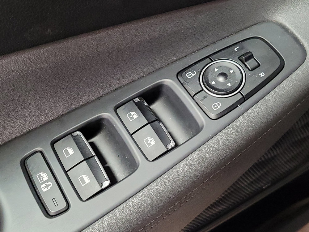 Used 2023 Hyundai Santa Fe SEL image 27