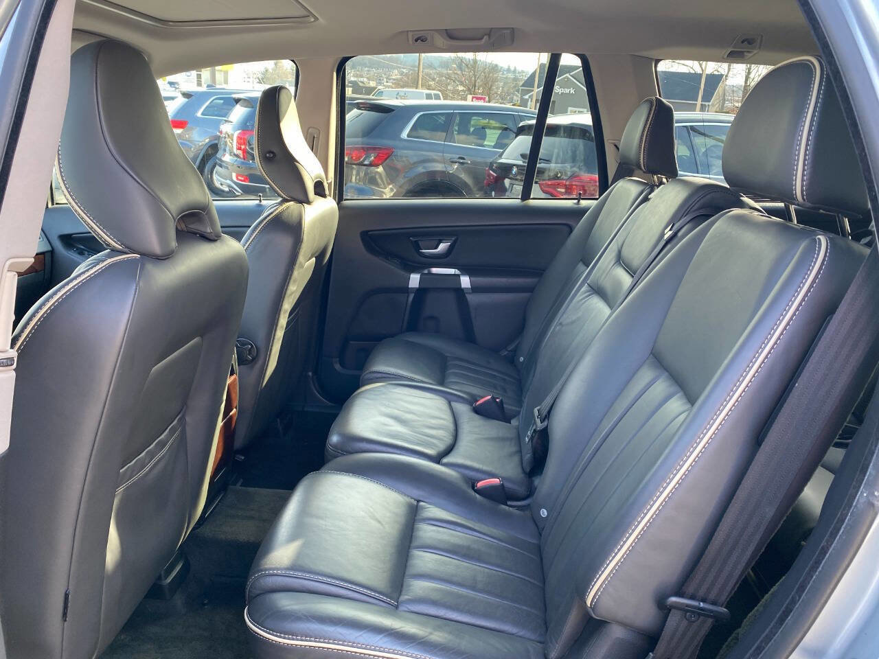 Used 2013 Volvo XC90 3.2 image 22