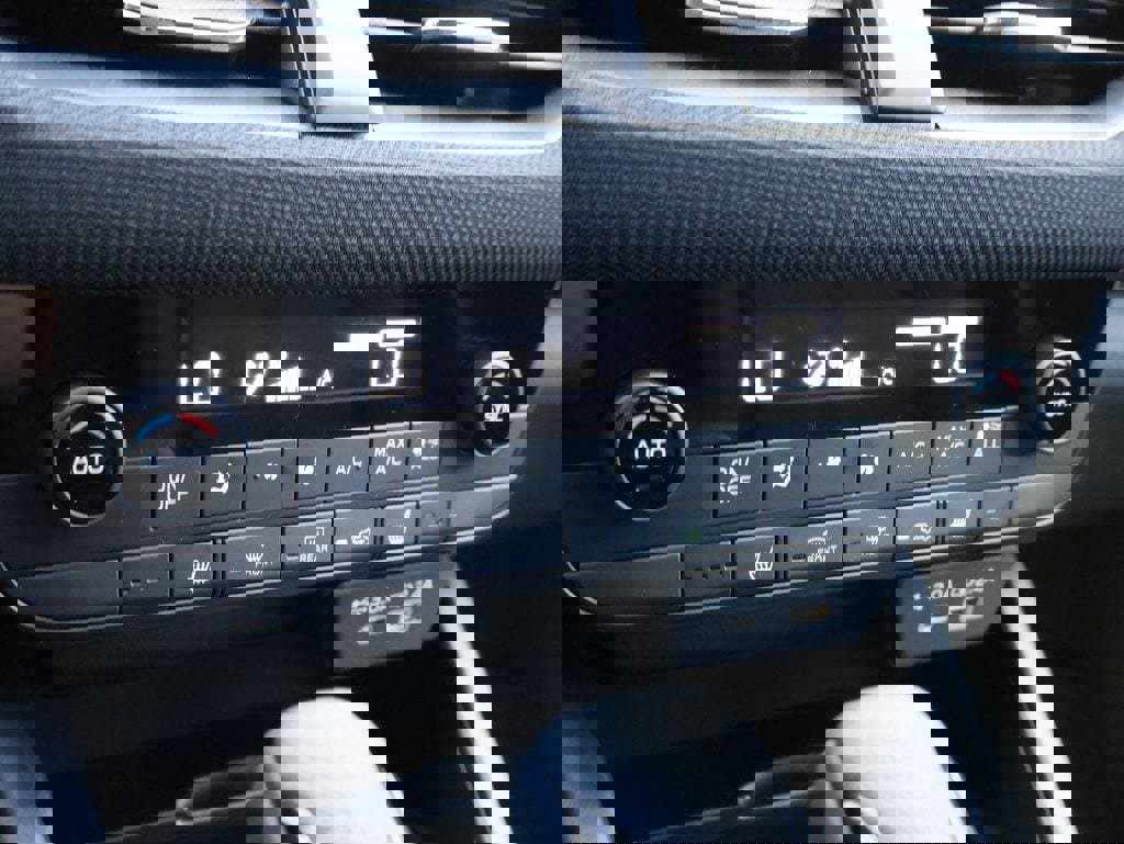 New 2026 Subaru Outback Limited image 38