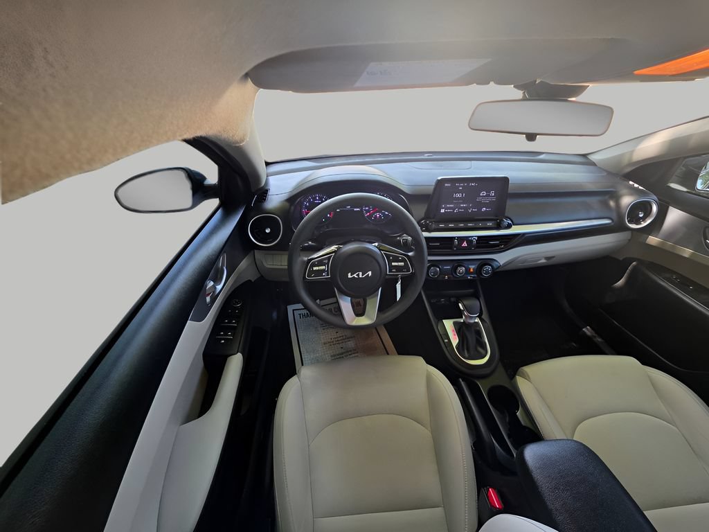 Used 2023 Kia Forte LXS FWD image 10