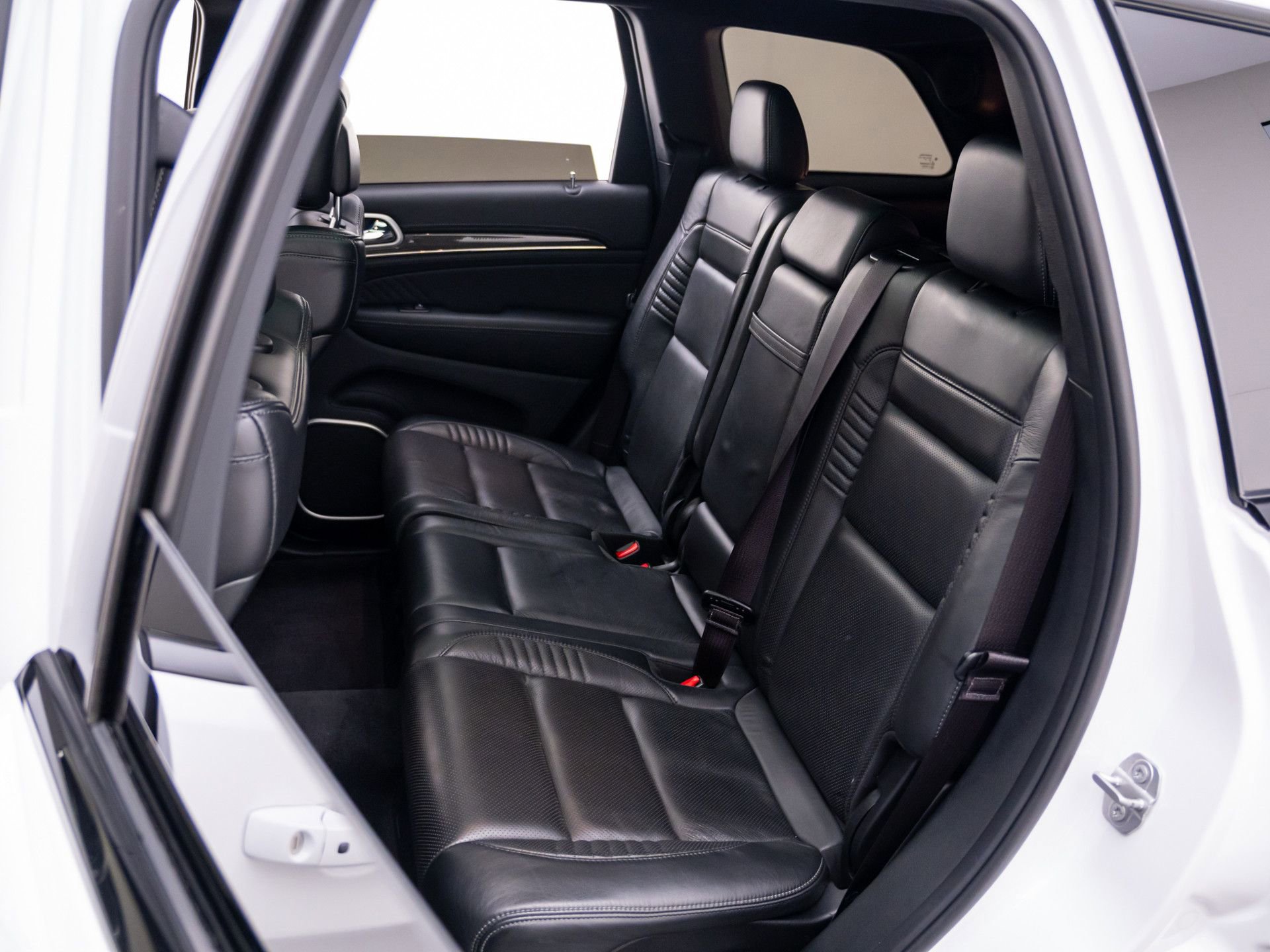 Used 2018 Jeep Grand Cherokee Trackhawk AWD/4WD image 18