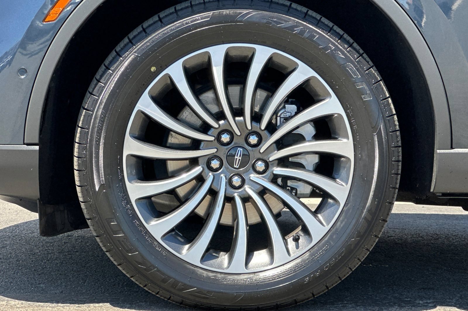 Certified 2023 Lincoln Aviator Reserve w/ Equipment Group 201A AWD/4WD image 27