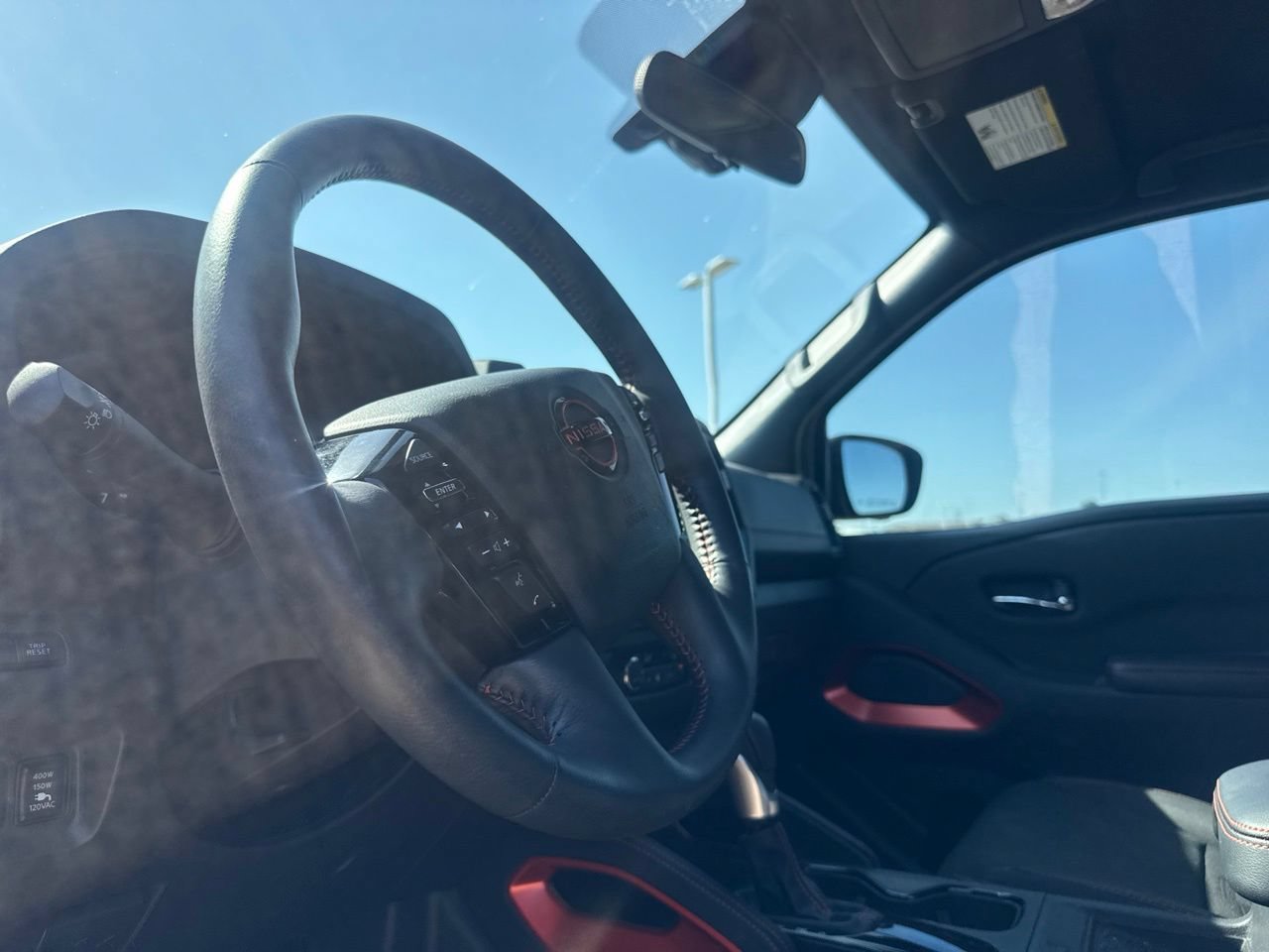 Certified 2025 Nissan Frontier PRO-4X w/ Pro Convenience Package AWD/4WD image 35
