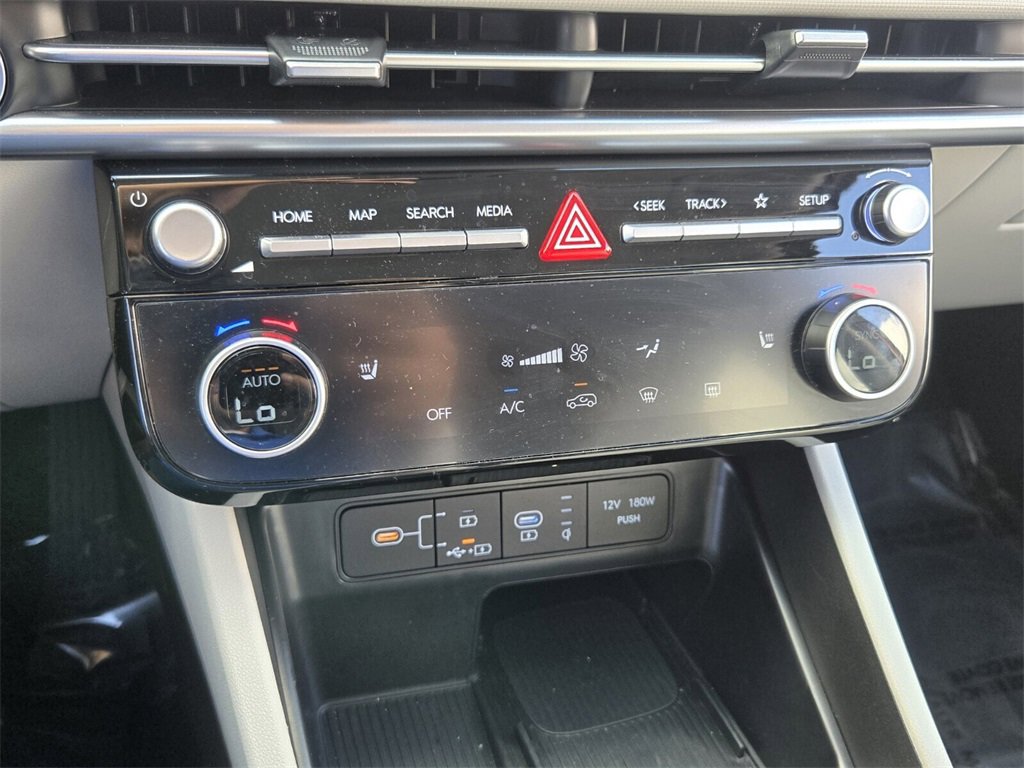 Certified 2025 Hyundai Tucson SEL image 25