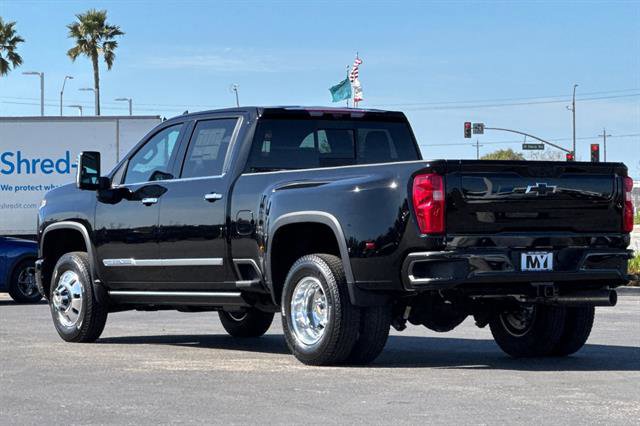 New 2026 Chevrolet Silverado 3500 High Country w/ High Country Premium Package image 6