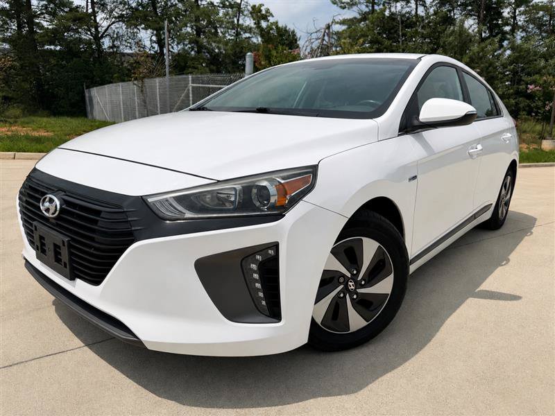 Used 2018 Hyundai Ioniq SEL FWD image 1