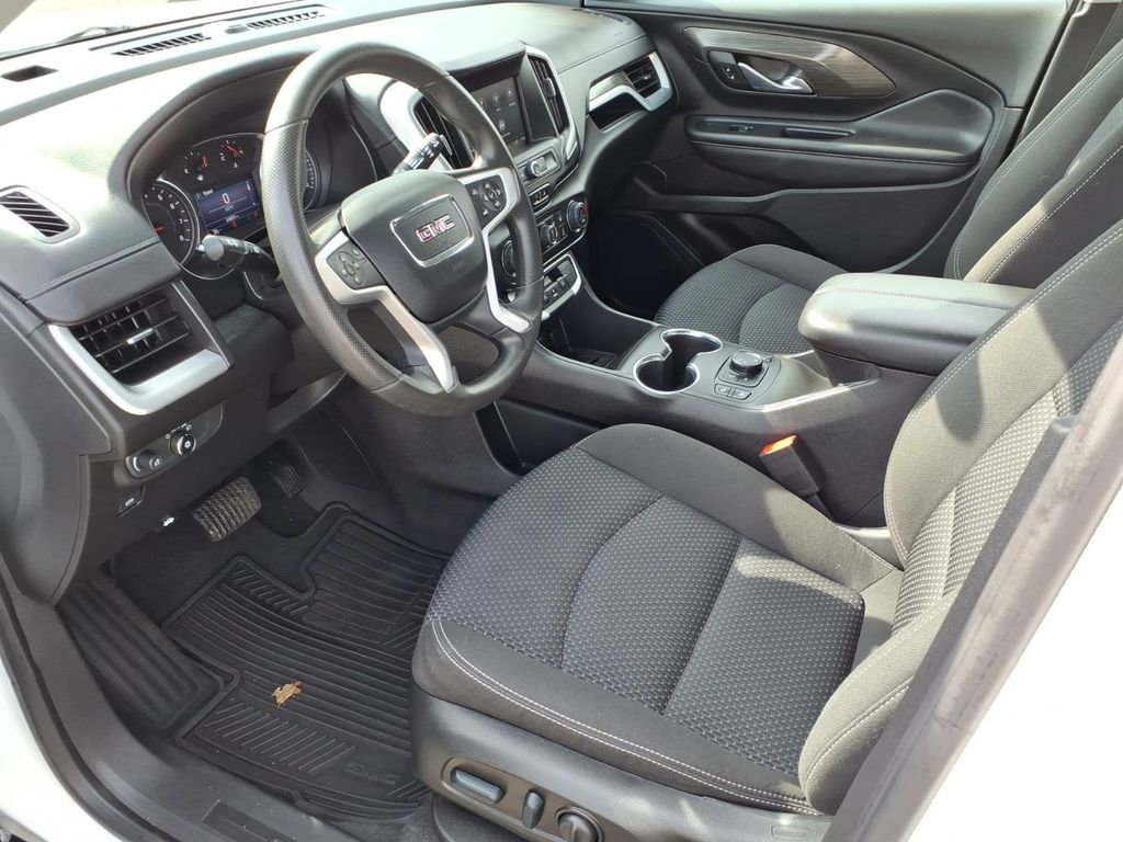 Used 2022 GMC Terrain SLE w/ Driver Convenience Package image 14
