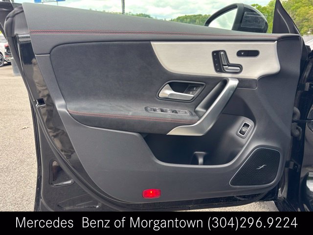 Used 2025 Mercedes-Benz CLA 250 4MATIC image 11