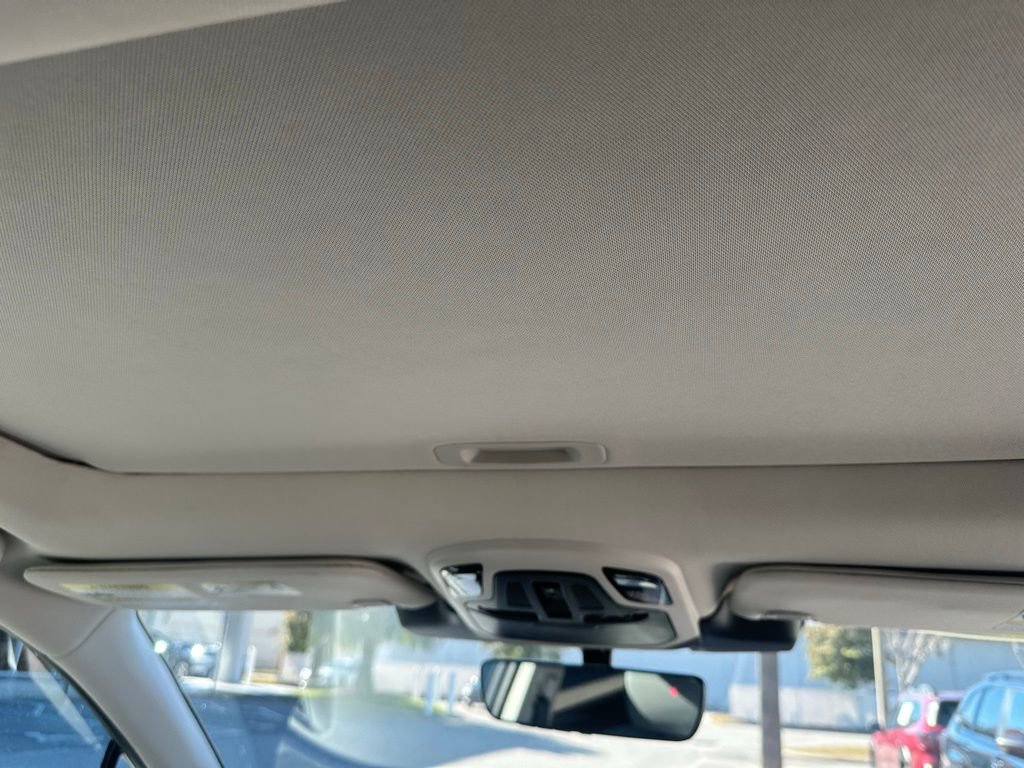 Used 2025 Subaru Outback Limited w/ Popular Package #2 image 21